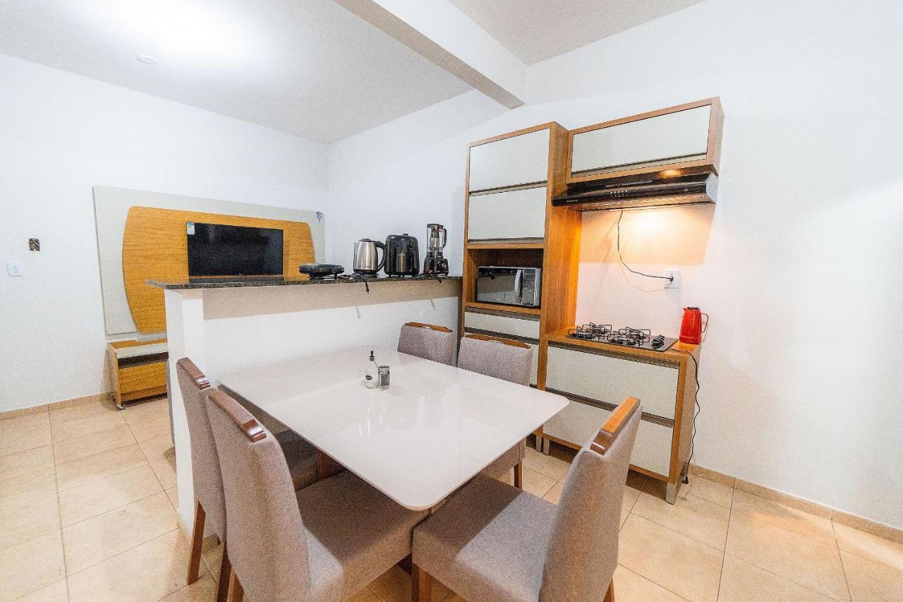 Apartamentos 2 Qtos C/Suite ,Cozinha Completa, Wi-Fi 1Giga, Jr Catito Brasília Eksteriør billede